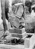 Надгробок в Ялті