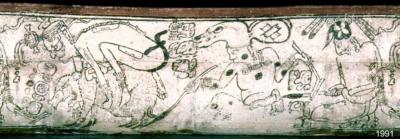 Іл. 132: Іцамна Кокаах тікає від Ху’ун Ахава та Йаш Баламкена. Cосуд із… Іл. 132: Іцамна Кокаах тікає від Ху’ун…