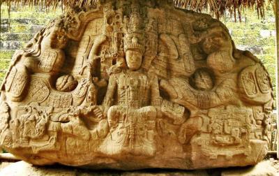 Іл. 180: Монумент Р з Кірігуа. Іл. 180: Монумент Р з Кірігуа.