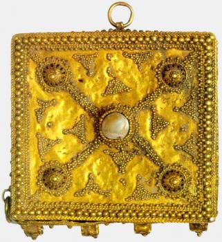 Ковчежец для отрывков из Корана из…