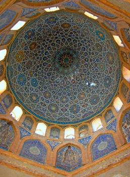 Интерьер мавзолея Тюрабек-Ханым