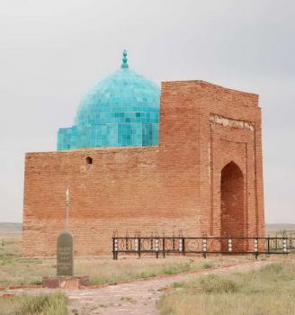 Мавзолей Джучи, XIII век.