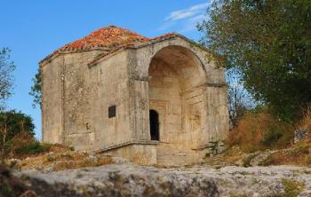 Дюрбе (мавзолей) Джанике-ханым, дочери…