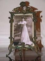 Фигурная рамка с фотографией