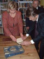 Людмила Пекарська знайомить Віктора…