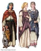 Рис. 2.2.65. Жіночі костюми зарубинецької культури, гіпотетична реконструкція,… Рис. 2.2.65. Жіночі костюми…