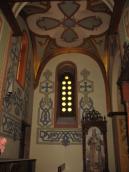 Рис. 2.4.2.1.7. Фрагмент інтер’єру відбудованої Успенської церкви (Богородиці… Рис. 2.4.2.1.7. Фрагмент інтер’єру…