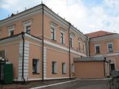 Рис. 2.4.2.4.29. Бурса, тильний фасад, суч. вигляд, 2014 р. Рис. 2.4.2.4.29. Бурса, тильний фасад,…