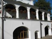 Рис. 2.4.2.4.2.11. Галерея дзвіниці Миколи Доброго на Подолі, суч. вигляд,… Рис. 2.4.2.4.2.11. Галерея дзвіниці…