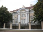 Рис. 2.4.2.5.8. Будинок С. Стрельбицького зведений по проекту А. Меленського,… Рис. 2.4.2.5.8. Будинок С.…