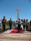 Рис. 3.1.51. Пам’ятник старшинам армії УНР – уродженцям Києва, загальний… Рис. 3.1.51. Пам’ятник старшинам армії…