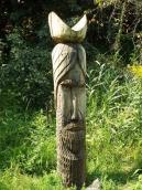 Дерев’яне зображення Велеса біля…