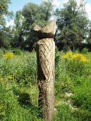 Дерев’яне зображення Велеса біля…